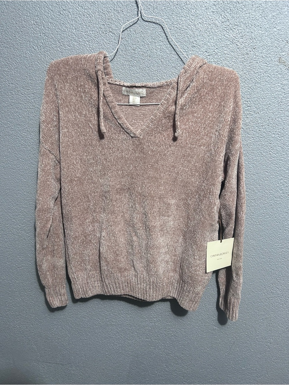 Nwt Cynthia Rowley very soft hooded sweater size small